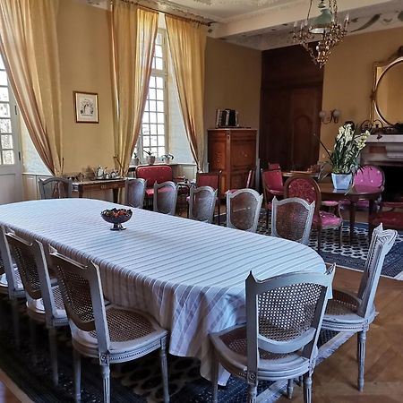 Chateau De Courseulles Luaran gambar
